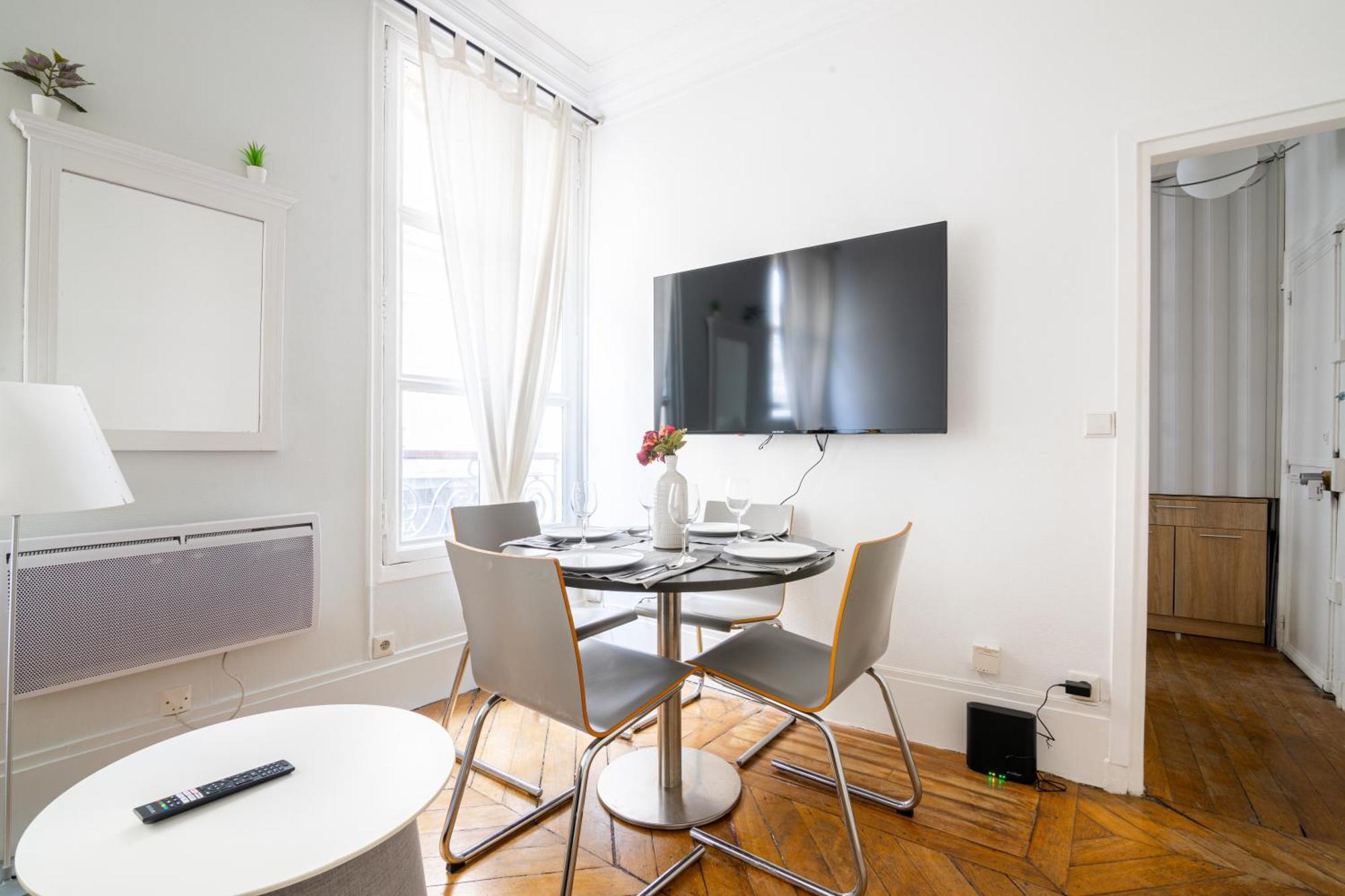 Appartement Quartier Musee Du Louvre Free Netflix Paris Exteriör bild