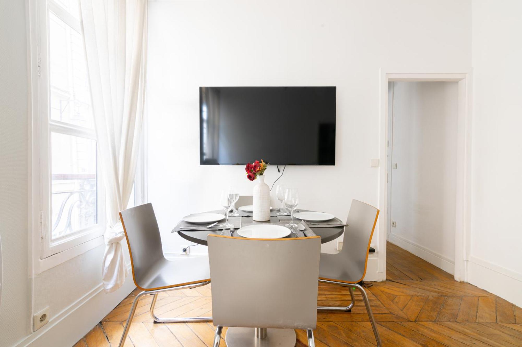 Appartement Quartier Musee Du Louvre Free Netflix Paris Exteriör bild